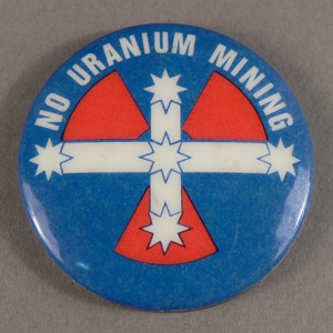 Badge against uranium mining